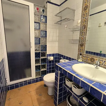 Апартаменты Americas First Line & Ocean View Плая-де-лас-Америкас