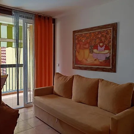 Americas First Line & Ocean View Апартаменты *